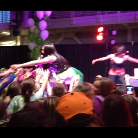 Live / Performance